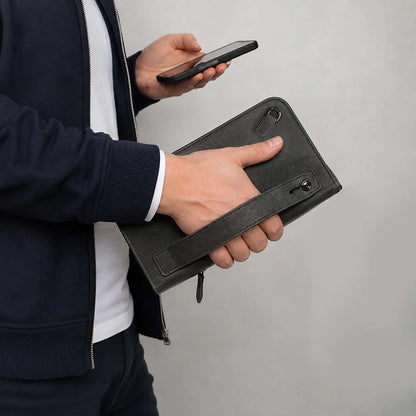 Novarco Leather Wristlet Clutch
