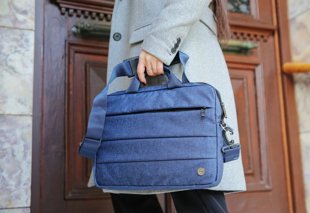 Canyon Case Notebook Bag