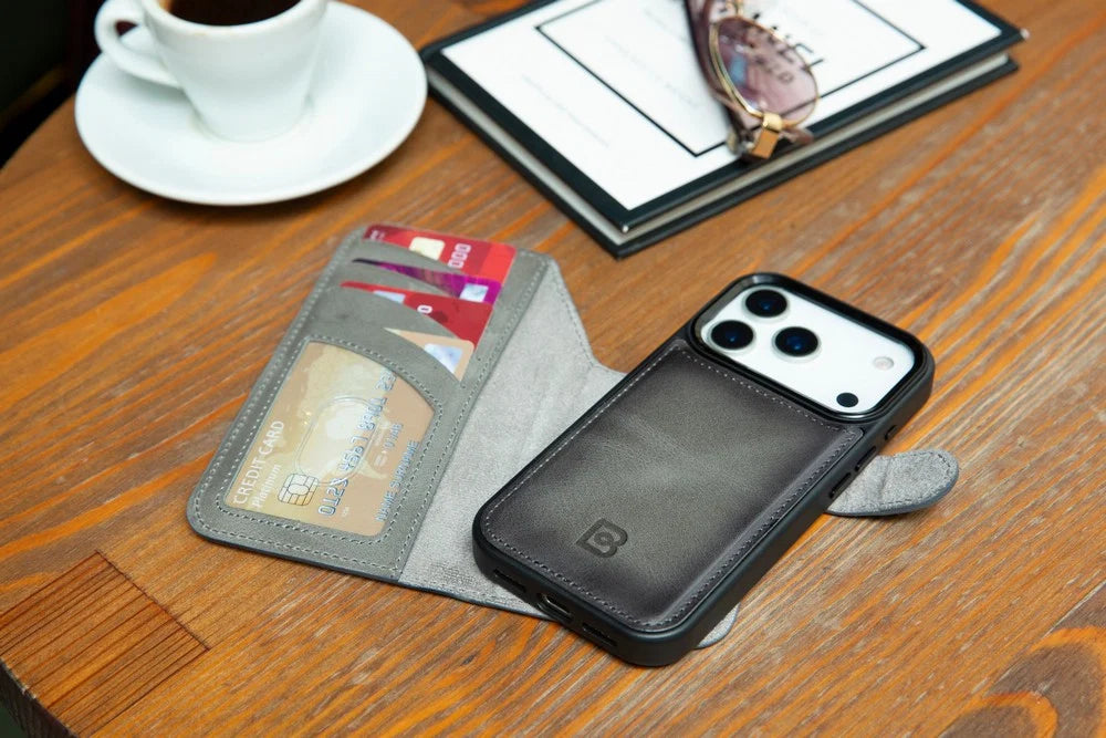 Magic iPhone 17 Pro Max Detachable Leather Wallet Case