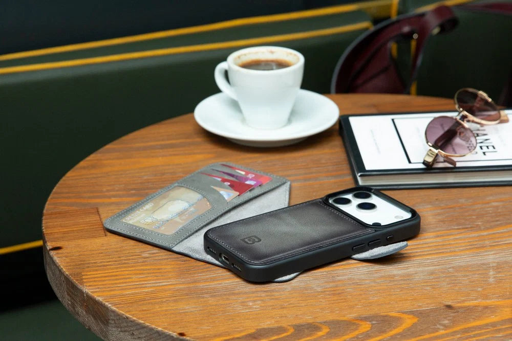 Magic iPhone 17 Pro Max Detachable Leather Wallet Case