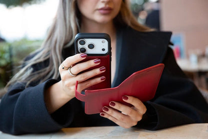 Magic iPhone 17 Pro Max Detachable Leather Wallet Case – Core Palette