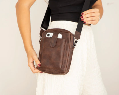 Pisa Leather Phone Crossbody Bag