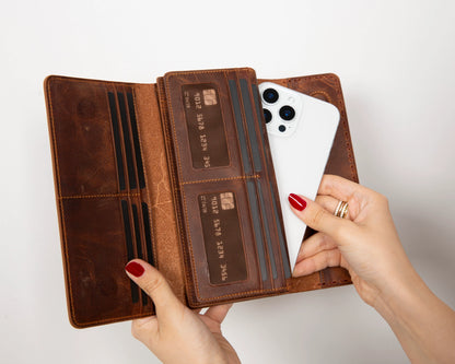 Noble Leather Phone Wallet