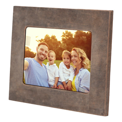 Live Leather Photo Frame – 15 × 10 cm Photo Area
