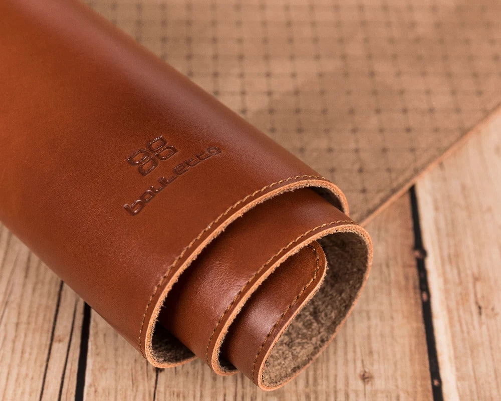 Axion Lined Leather Desk Mat Large Size