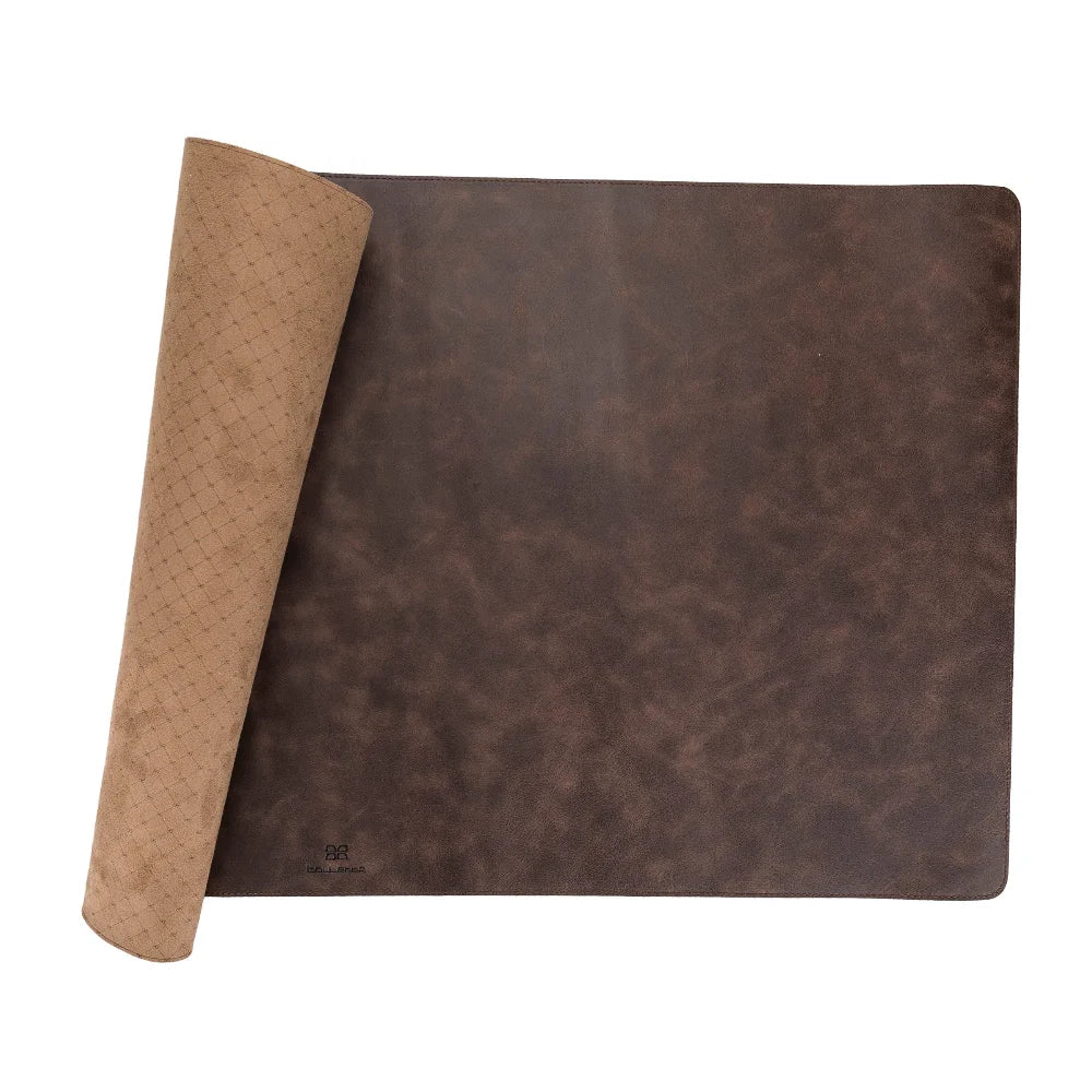 Axion Lined Leather Desk Mat Large Size