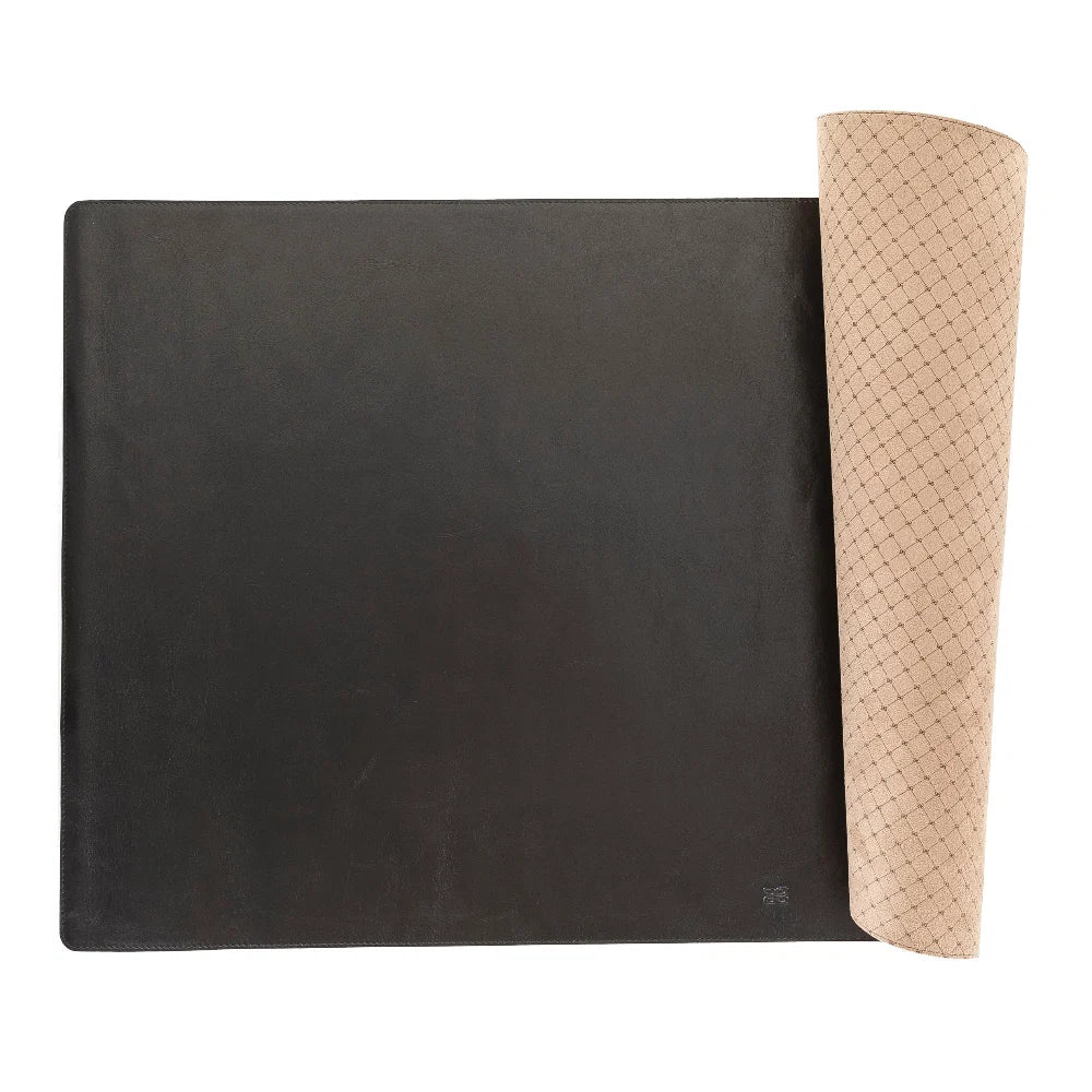 Axion Lined Leather Desk Mat Large Size