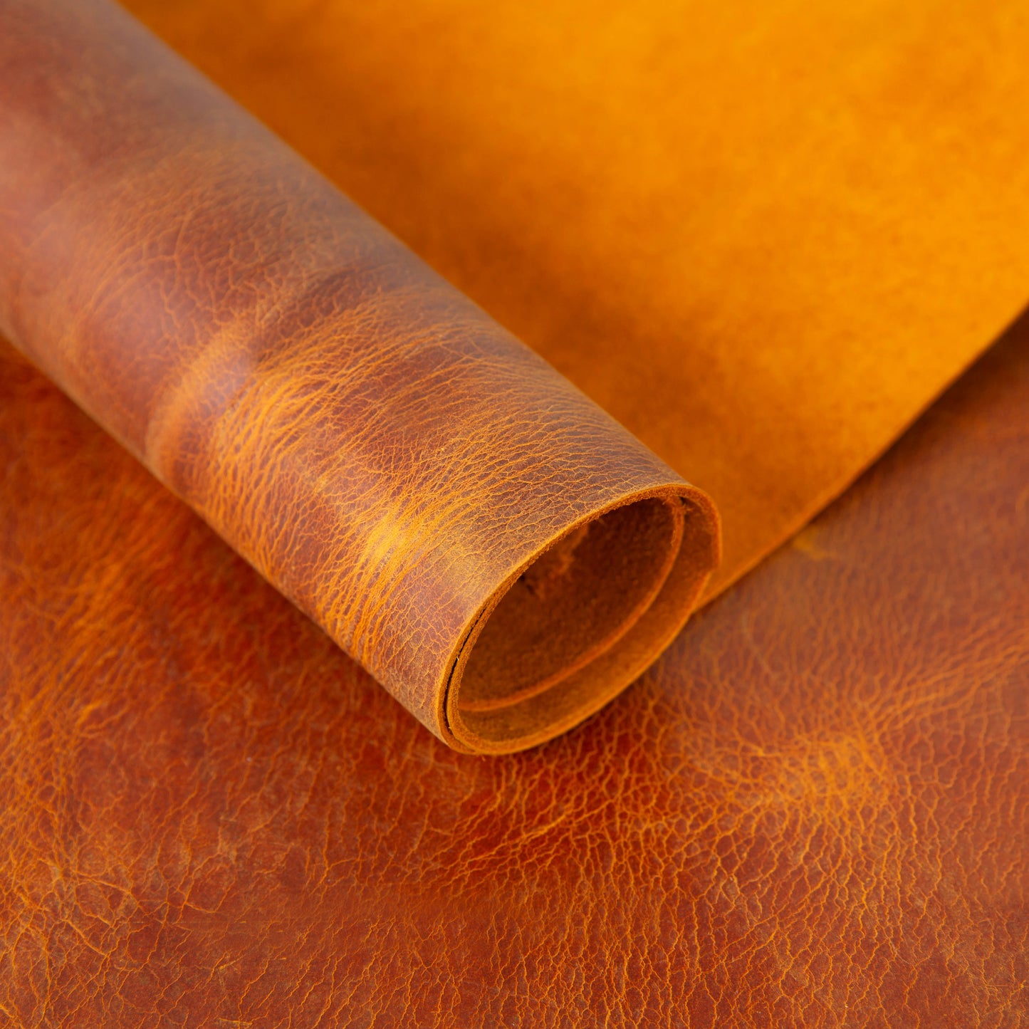 Onyxia Leather Mouse Pad