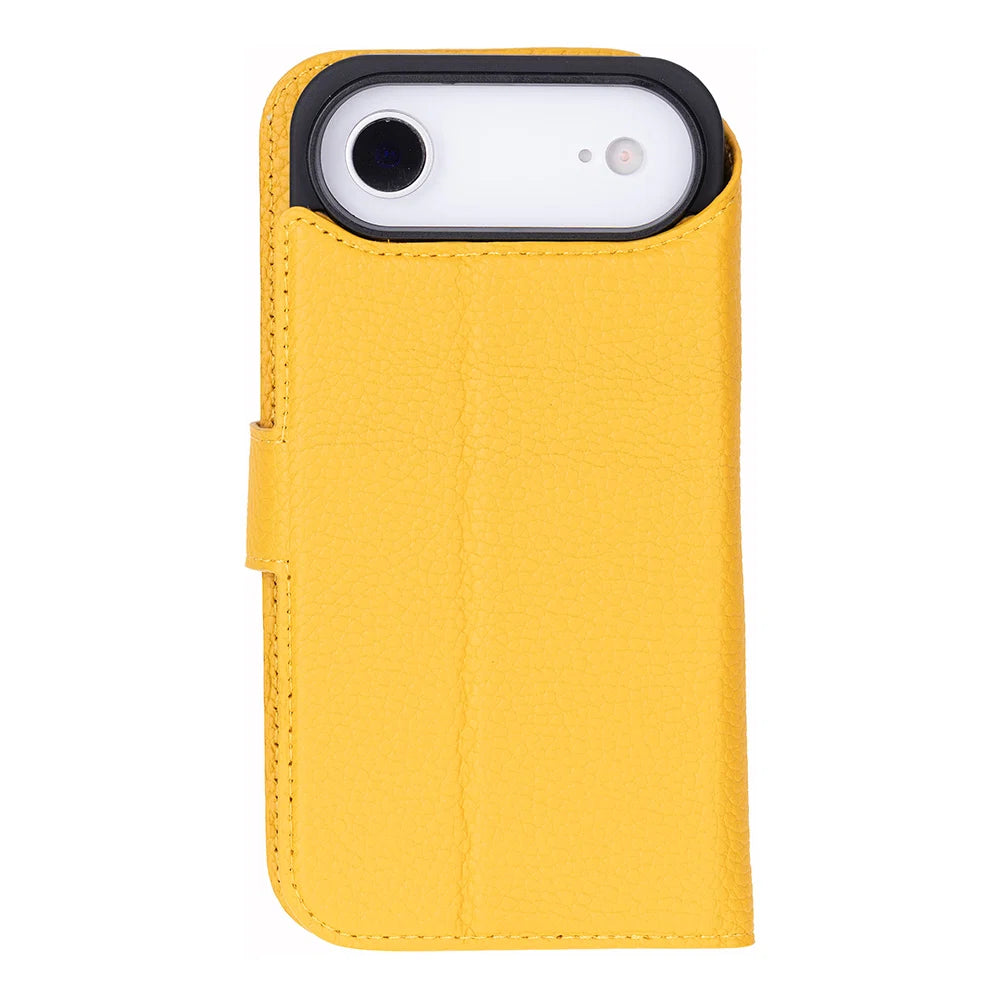 Magic iPhone 17 Air Leather Detachable Wallet Case