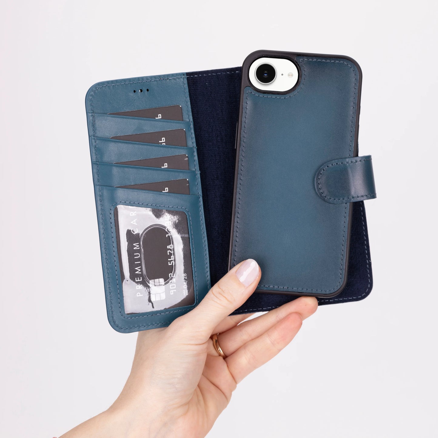 Magic iPhone 17E/16E Detachable Leather Wallet Case