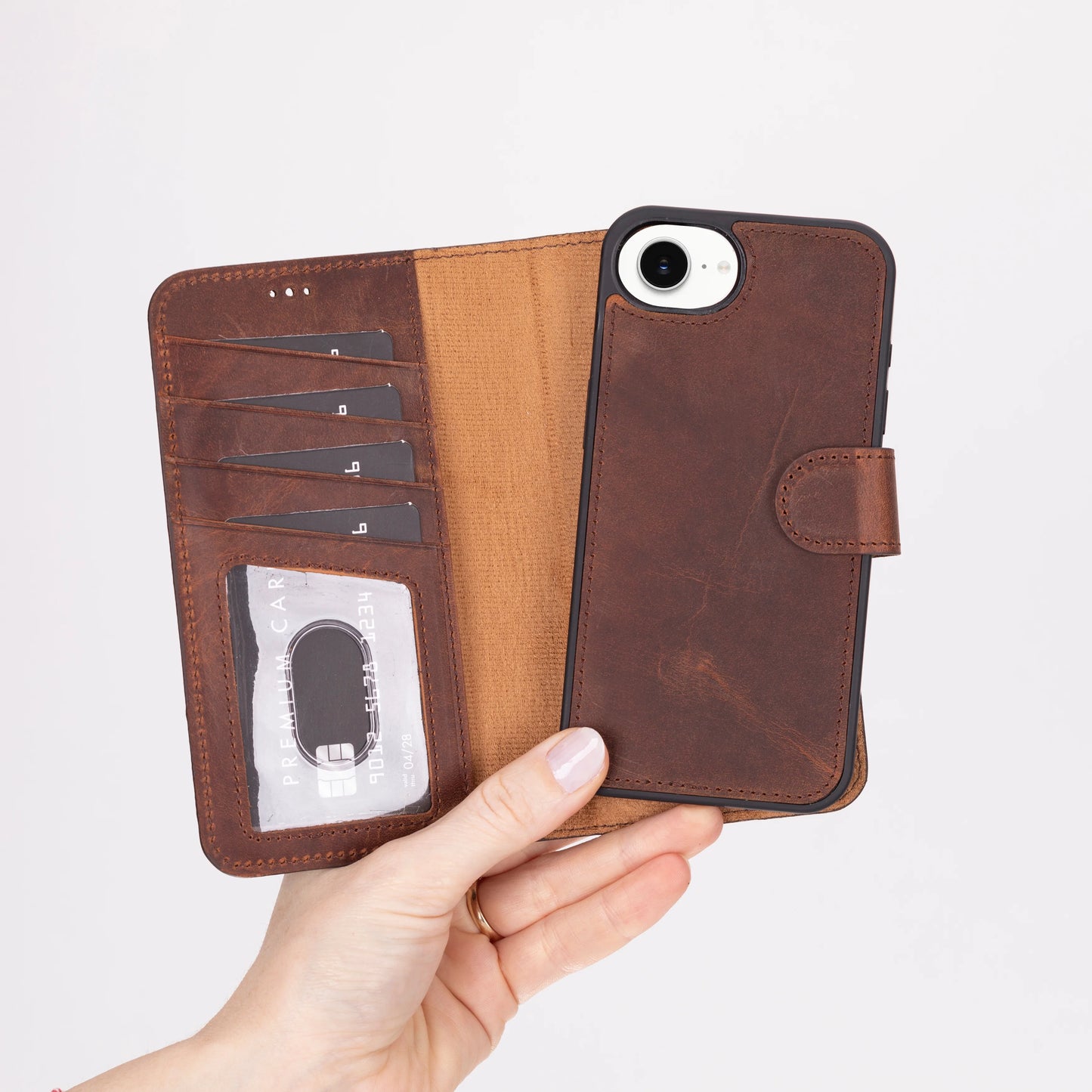 Magic iPhone 17E/16E Leather Detachable Wallet Case