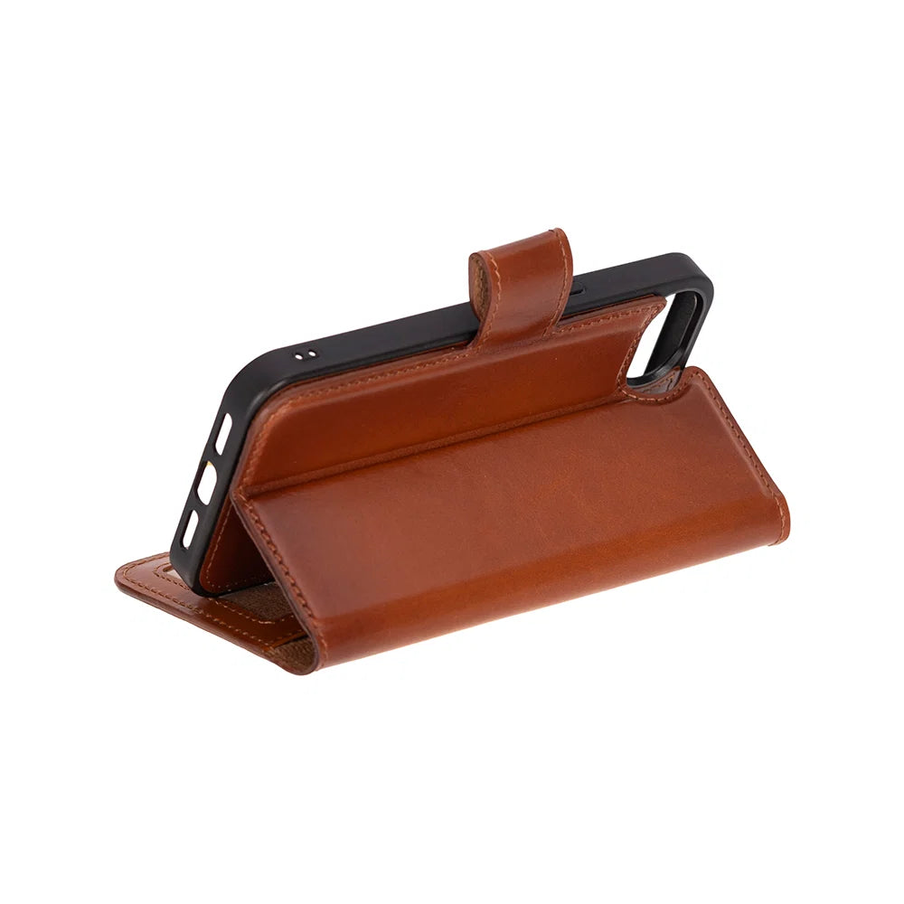 Magic iPhone 17E/16E Detachable Leather Wallet Case