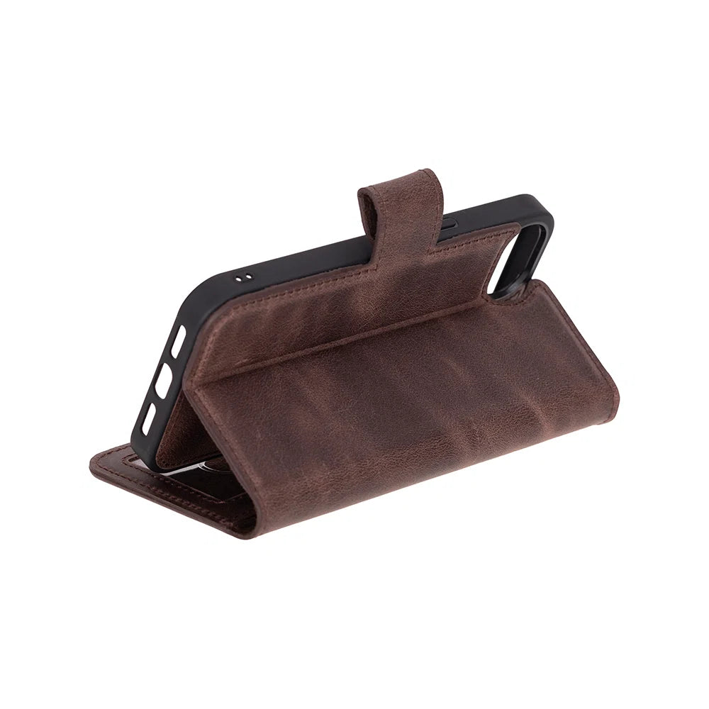 Magic iPhone 17E/16E Detachable Leather Wallet Case