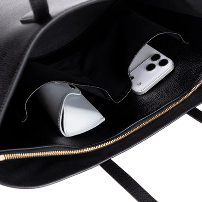 Solea Leather Shoulder Bag