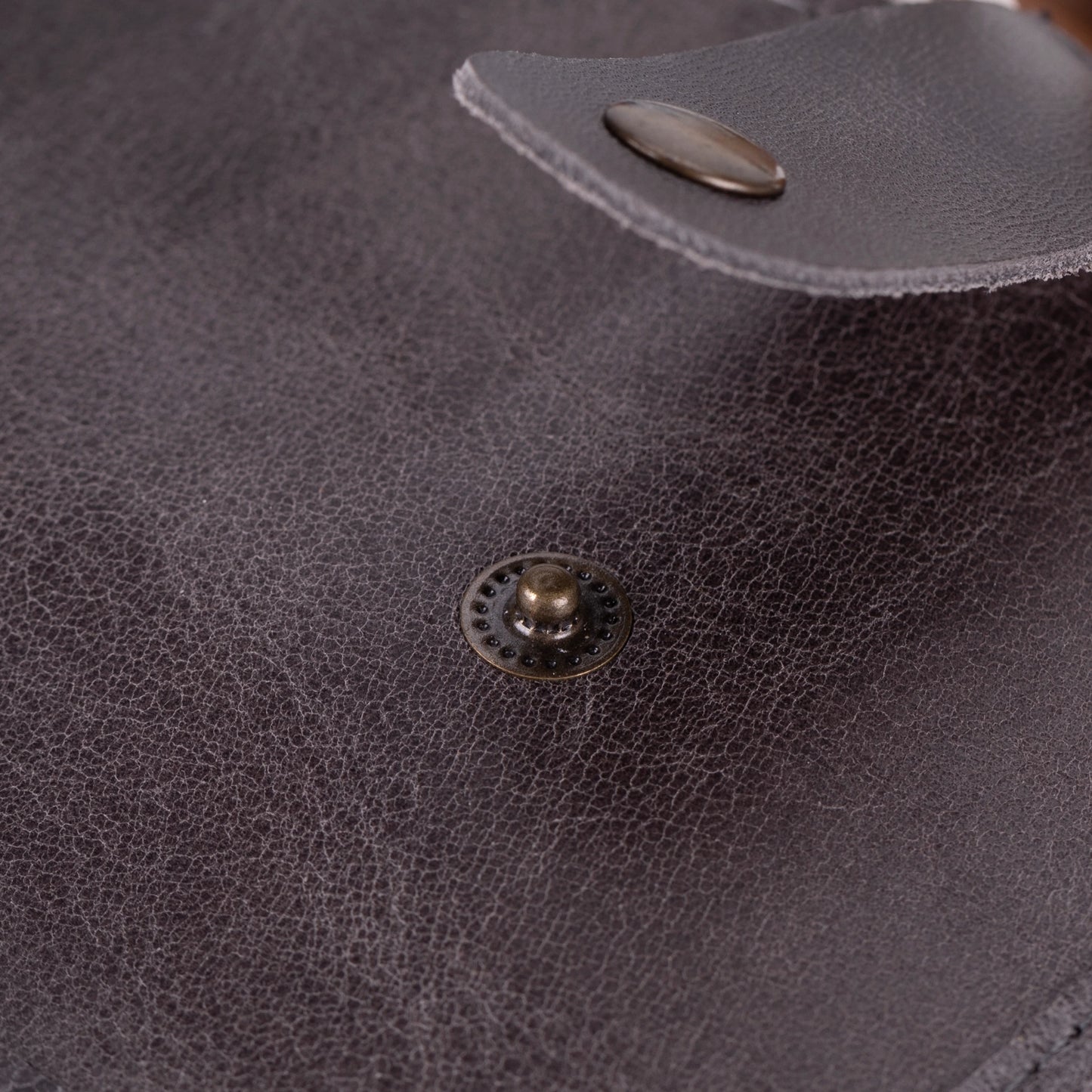 Leather Cable Organizer G2