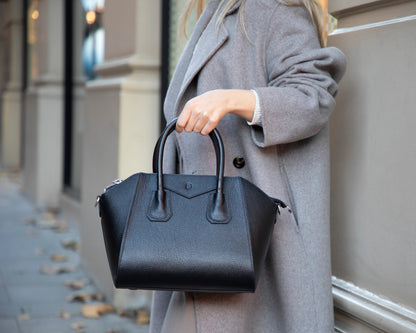 Lorenza Leather Shoulder Bag – Medium