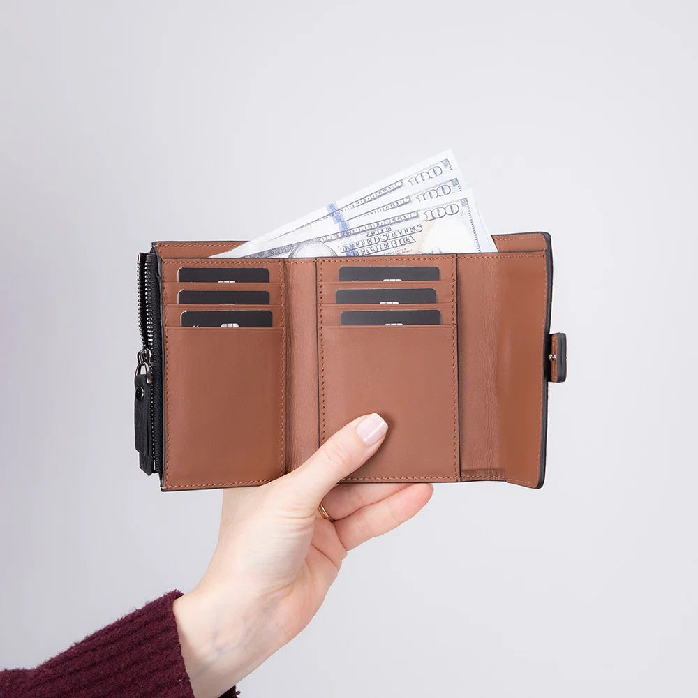 Elba Leather Women's Wallet