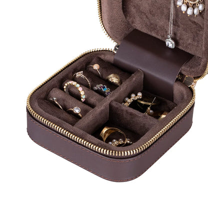 Amanda Medium Leather Jewelry Box
