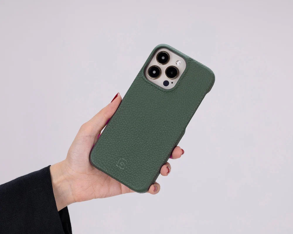 Bouletta Apple iPhone 15 Series Full Leather Coating Back Cover