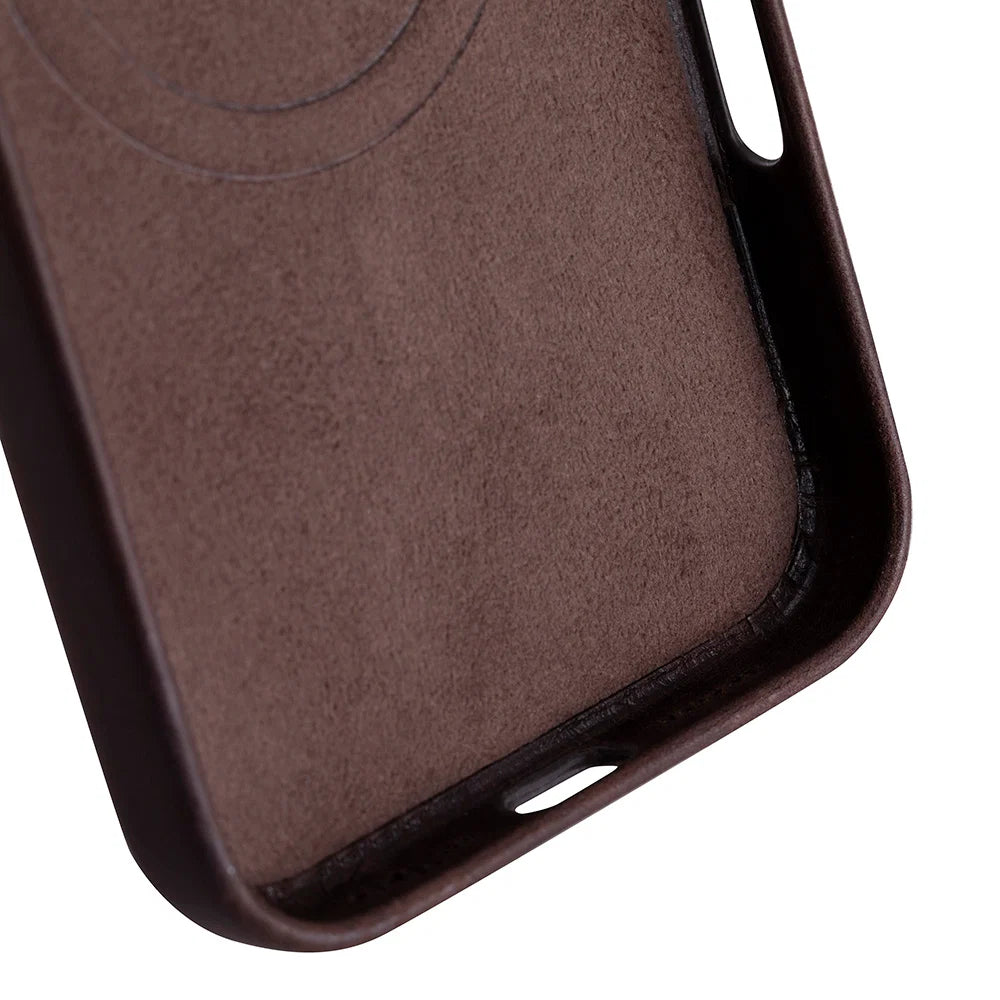 Prestige iPhone 17 Pro Leather Case