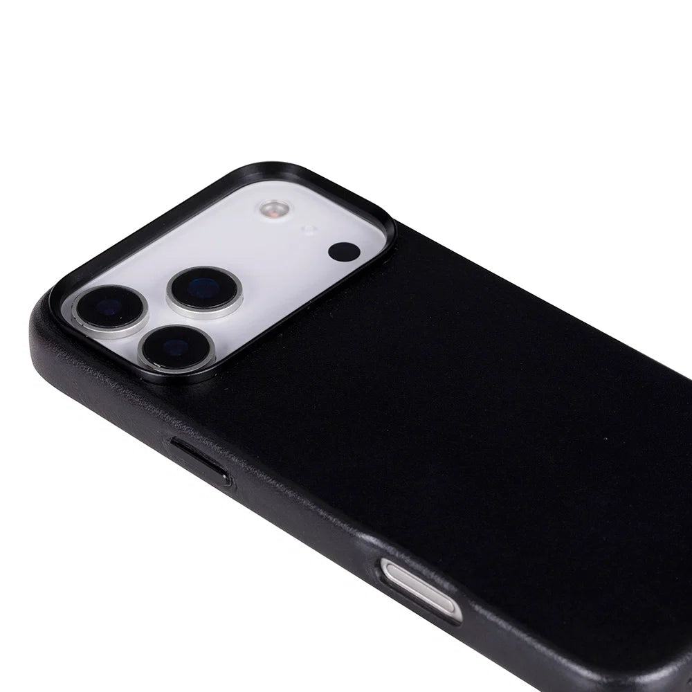 Prestige iPhone 17 Pro Max Leather Case