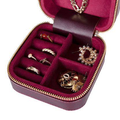 Amanda Medium Leather Jewelry Box