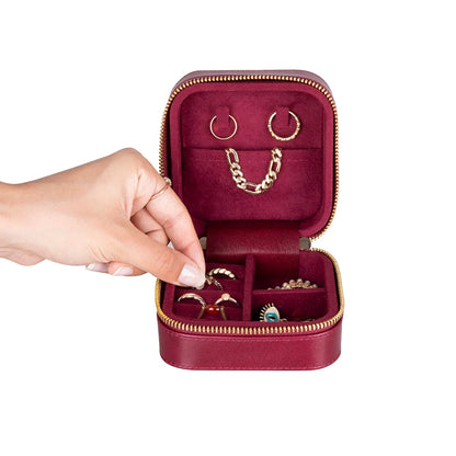 Amanda Medium Leather Jewelry Box