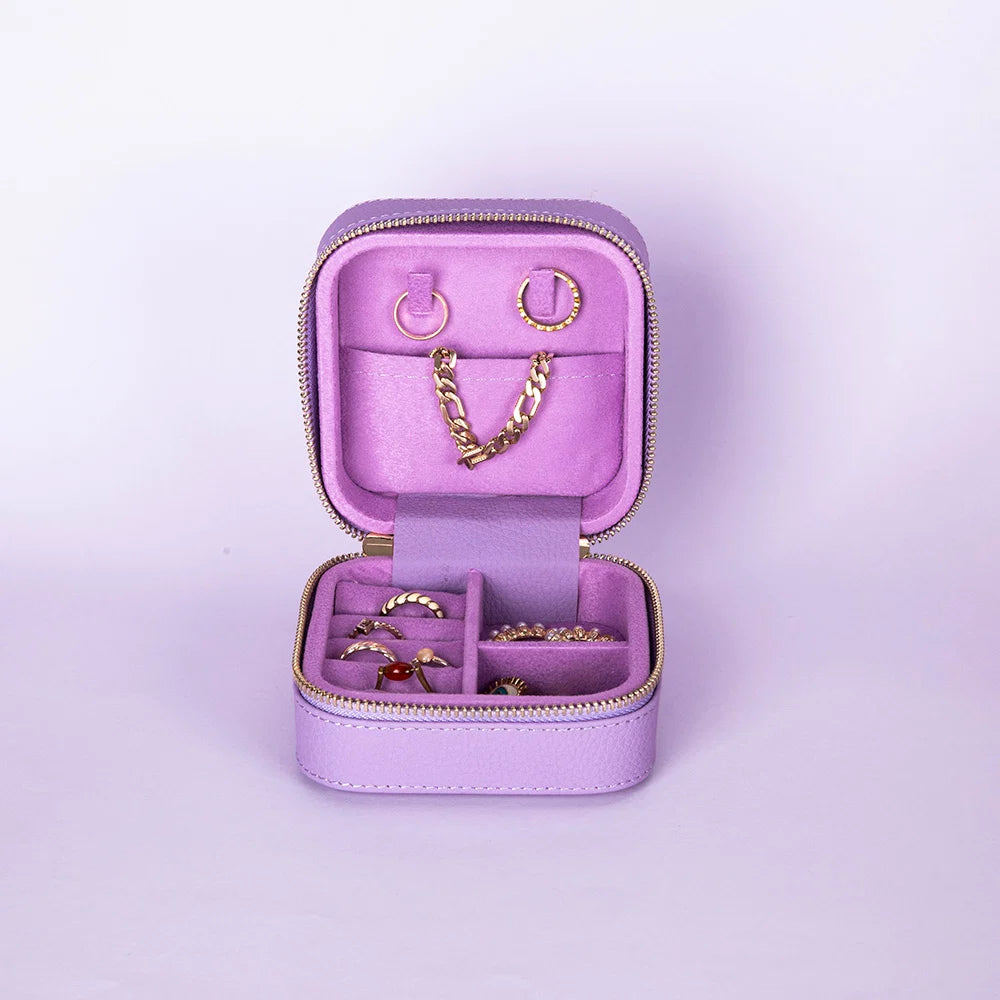 Amanda Leather Jewelry Box, Medium