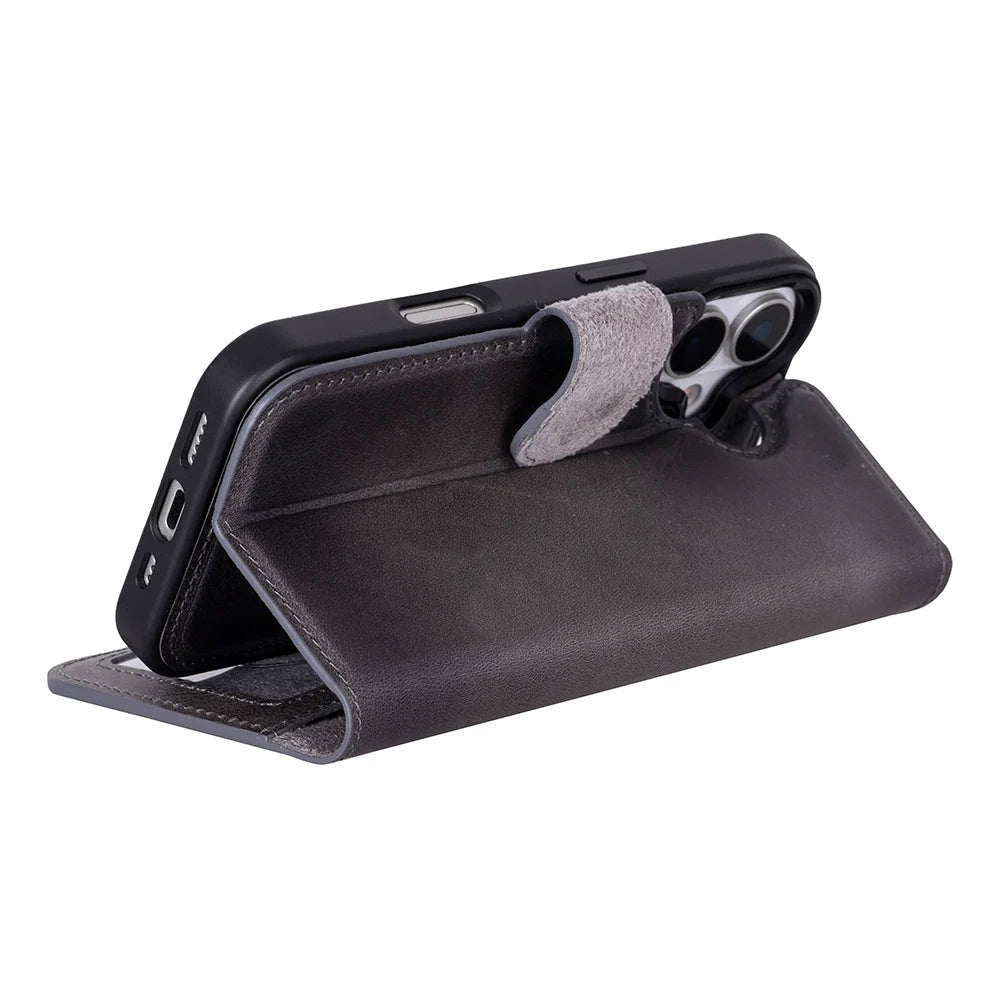 Magic iPhone 17 Detachable Leather Wallet Case