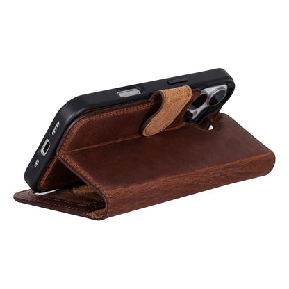 Magic iPhone 17 Detachable Leather Wallet Case – Core Palette