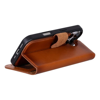 Magic iPhone 17 Detachable Leather Wallet Case – Core Palette