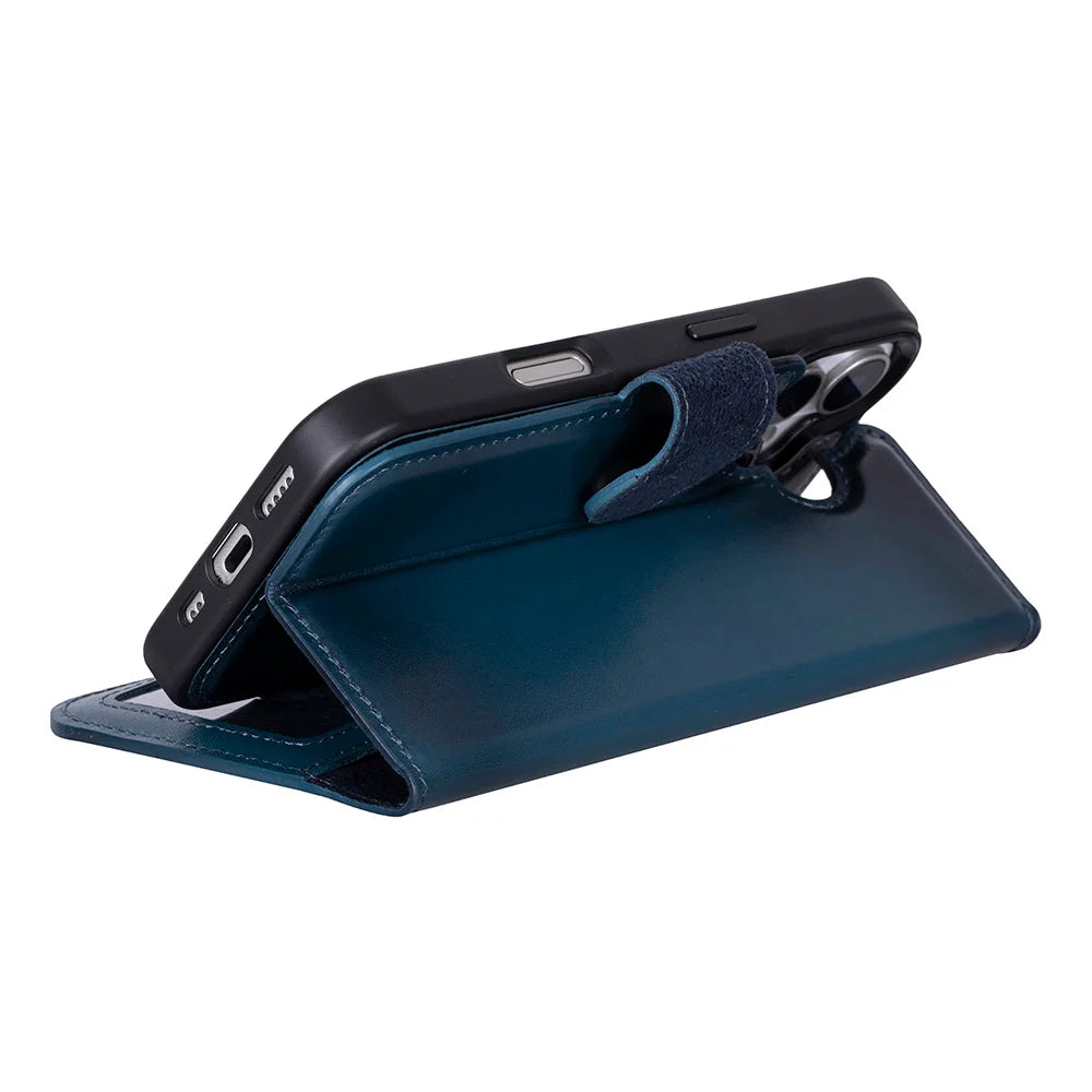 Magic iPhone 17 Detachable Leather Wallet Case