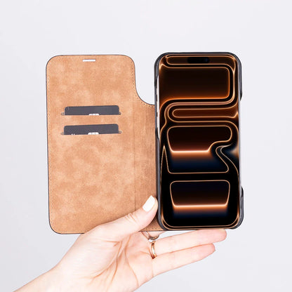 Sonat iPhone 17 Pro Max Leather Folio Case