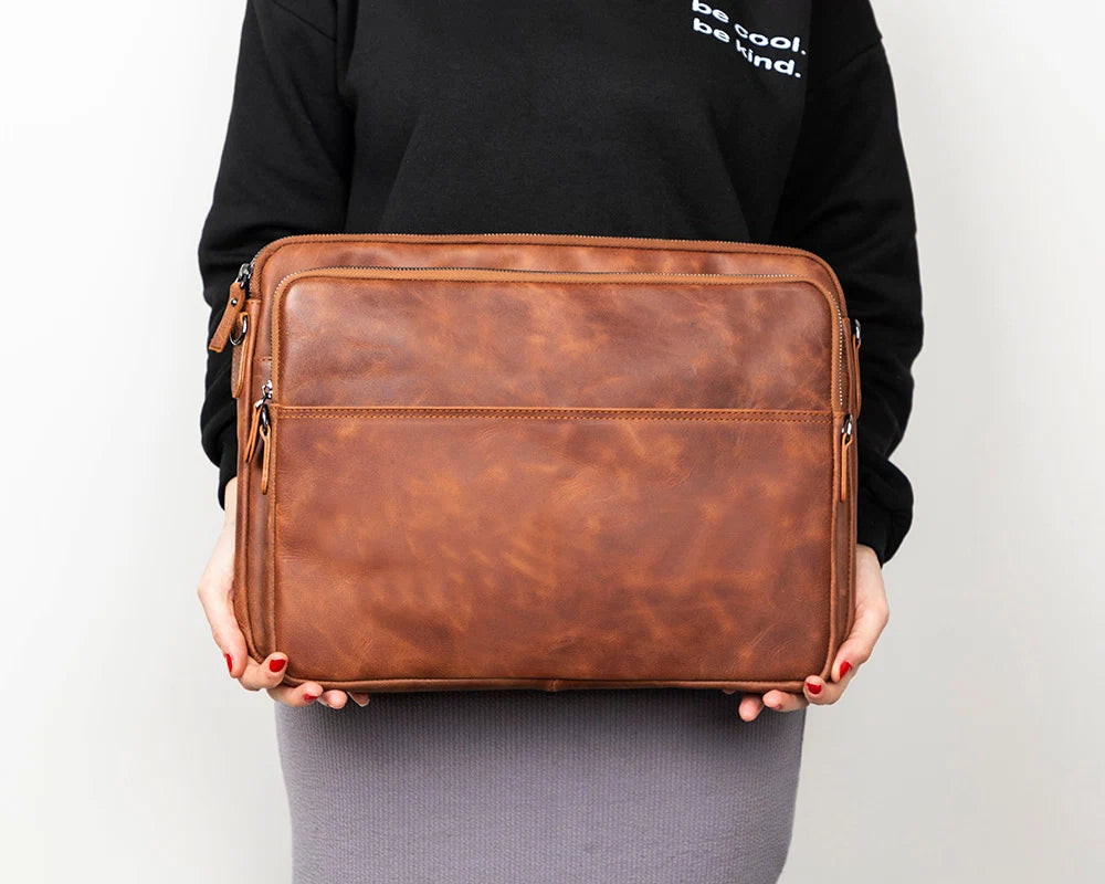 Leeds Slim Leather Laptop / Tablet Sleeve