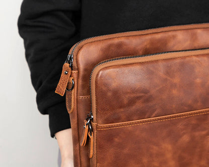 Leeds Slim Leather Laptop Bag – 14 & 16 Inch
