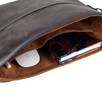 Leeds Slim Leather Laptop Bag – 14 & 16 Inch