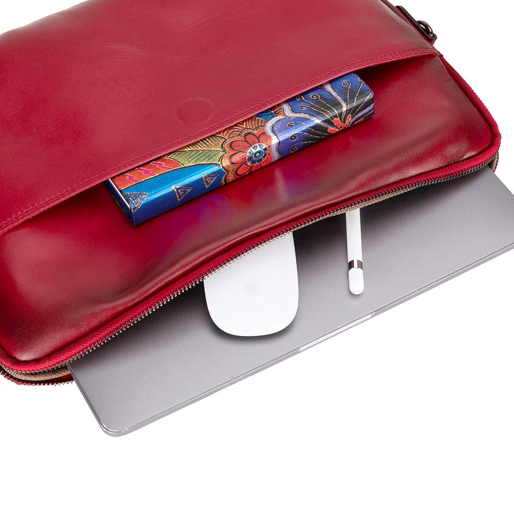 Leeds Slim Leather Laptop / Tablet Sleeve