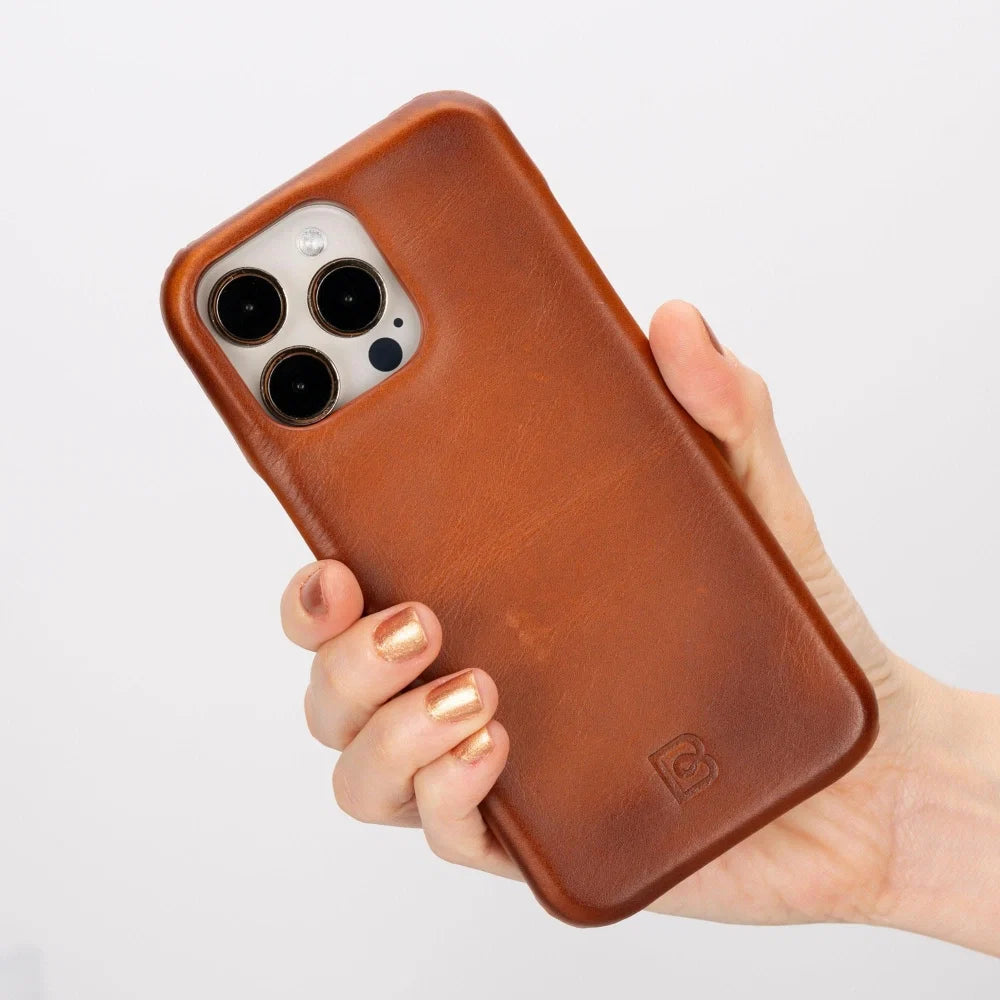 Bouletta Apple iPhone 15 Series Full Leather Coating Back Cover
